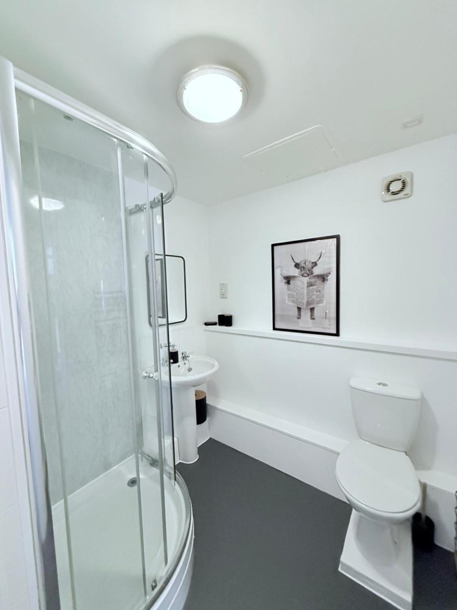 Old Town - Royal Mile Neighbour 2-bed Apartment Edinburgh