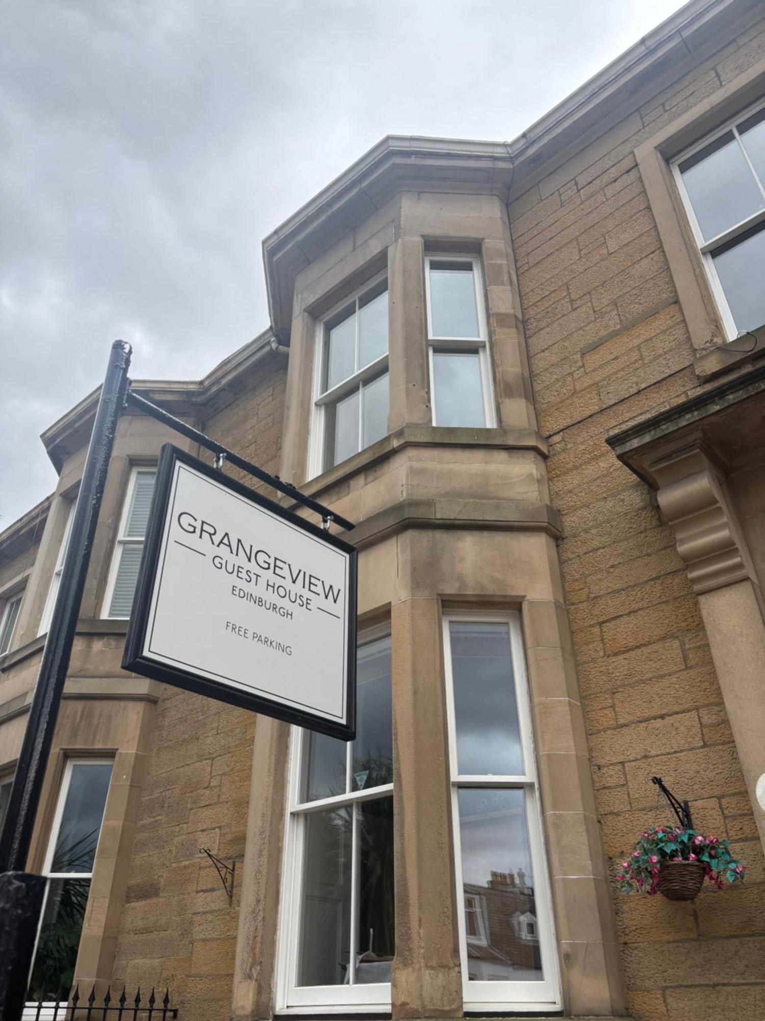 Grangeview Guest house 2*