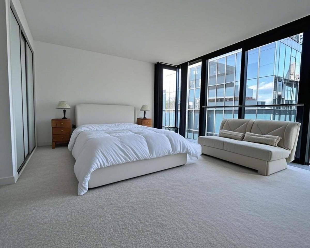 Large Modern 3br In Quartermile Apartment Edinburgh