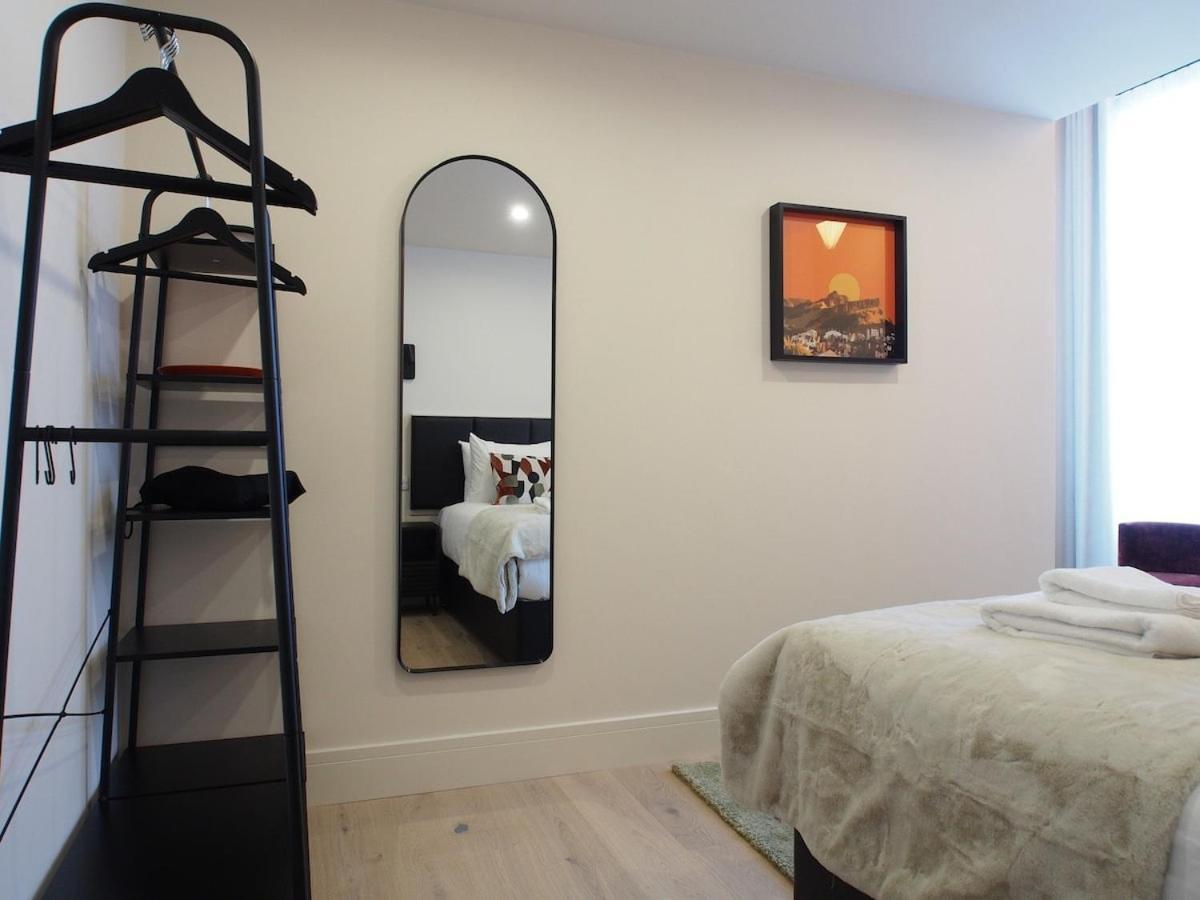 Stylish Mezzanine Loft In - Flat 5, Elgin House * Edinburgh