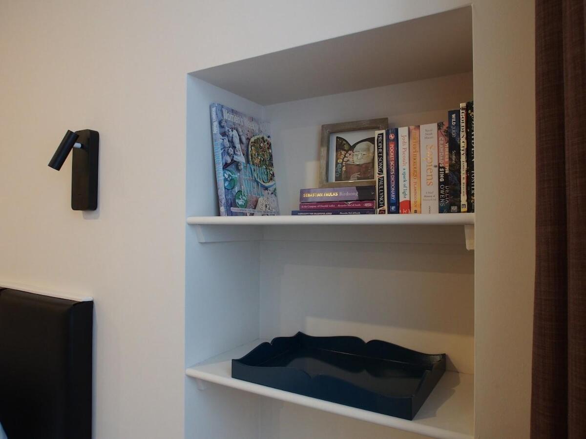 Stylish, Modern On Easter Road - Flat 2, Elgin House *