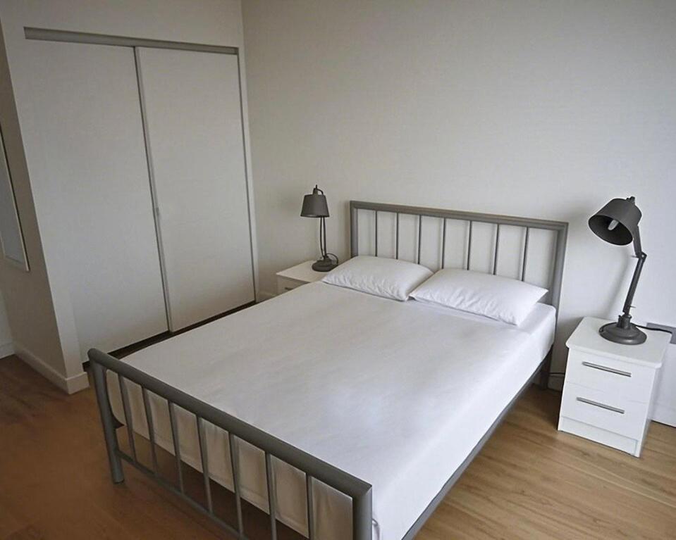 Apartment Meadows Den - Heart Of *