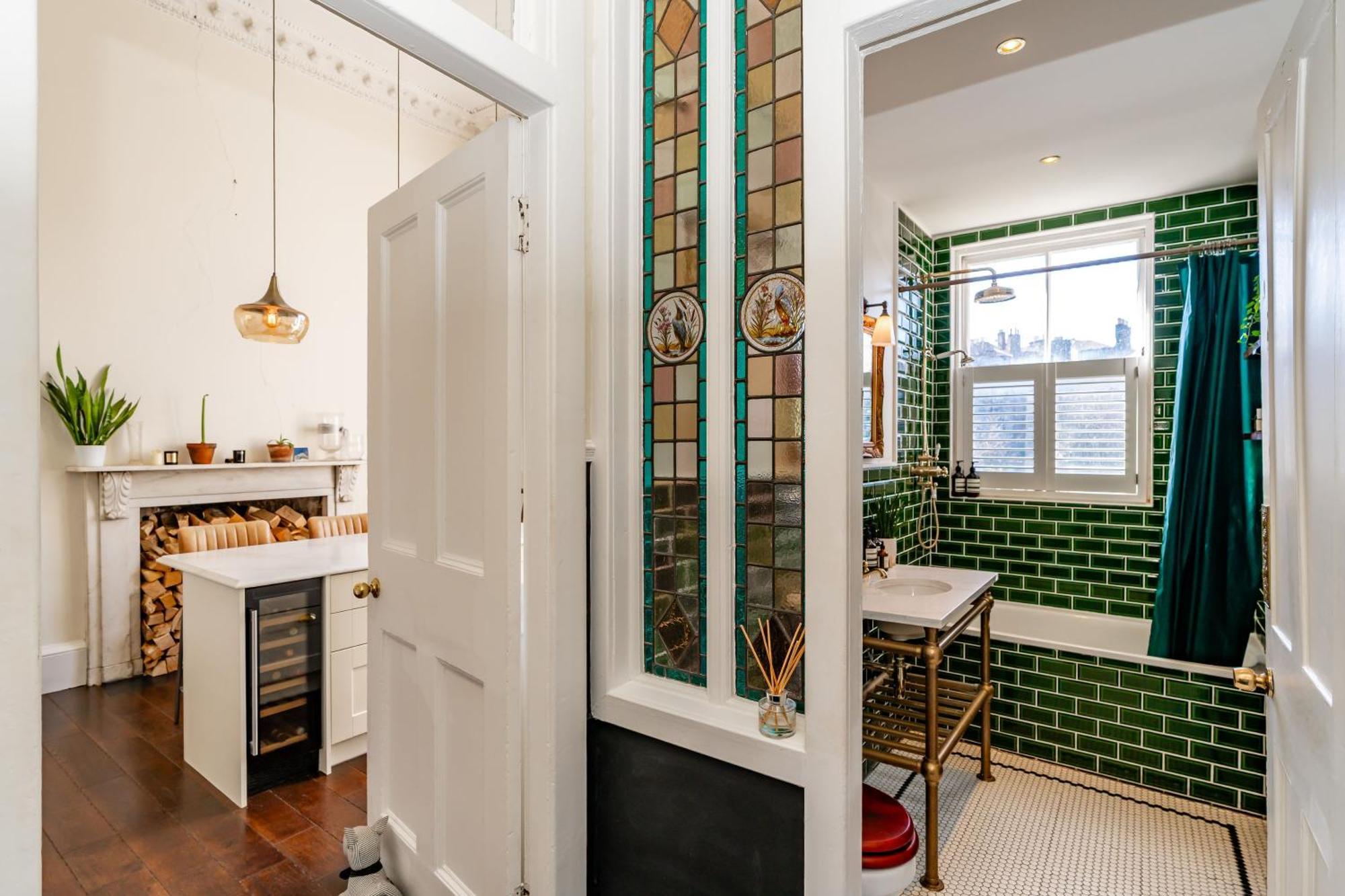 Apartment Stunning Flat, New Town, - Perfect Location *