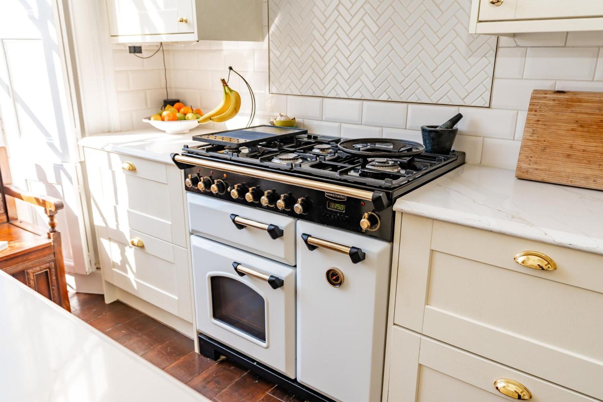 Apartment Stunning Flat, New Town, - Perfect Location