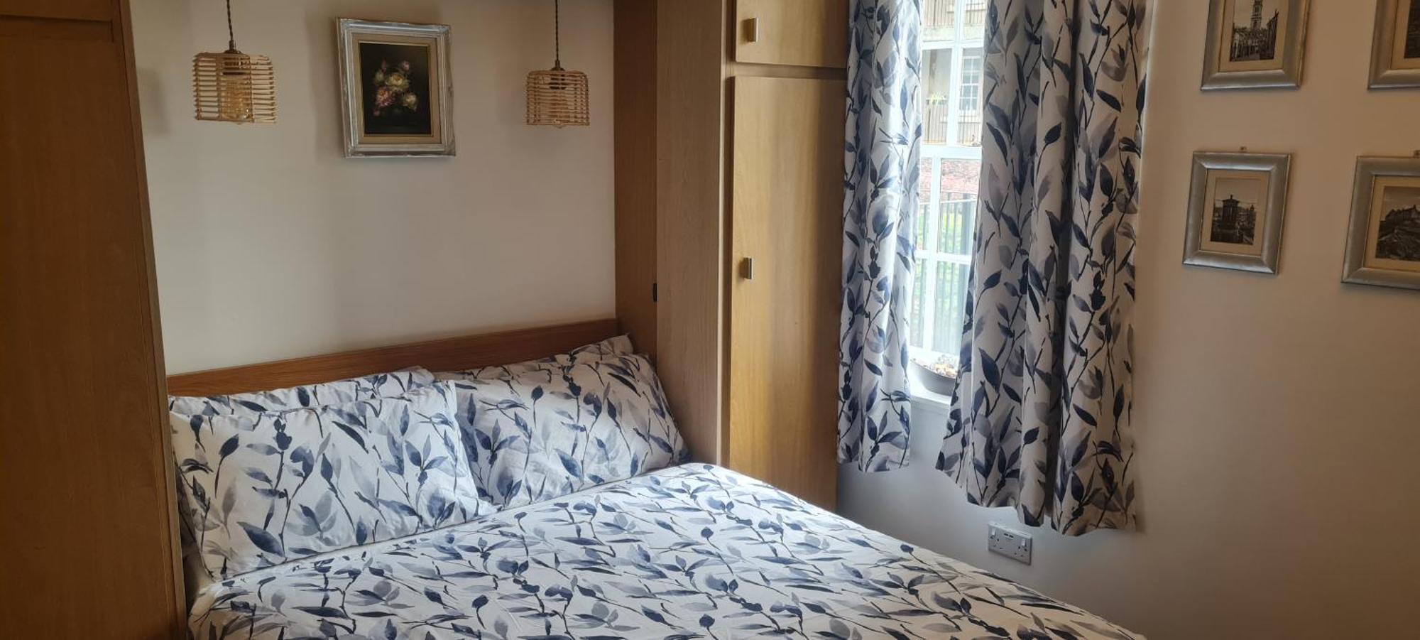 223 Websters Land - Stunning Castle View Apartment *