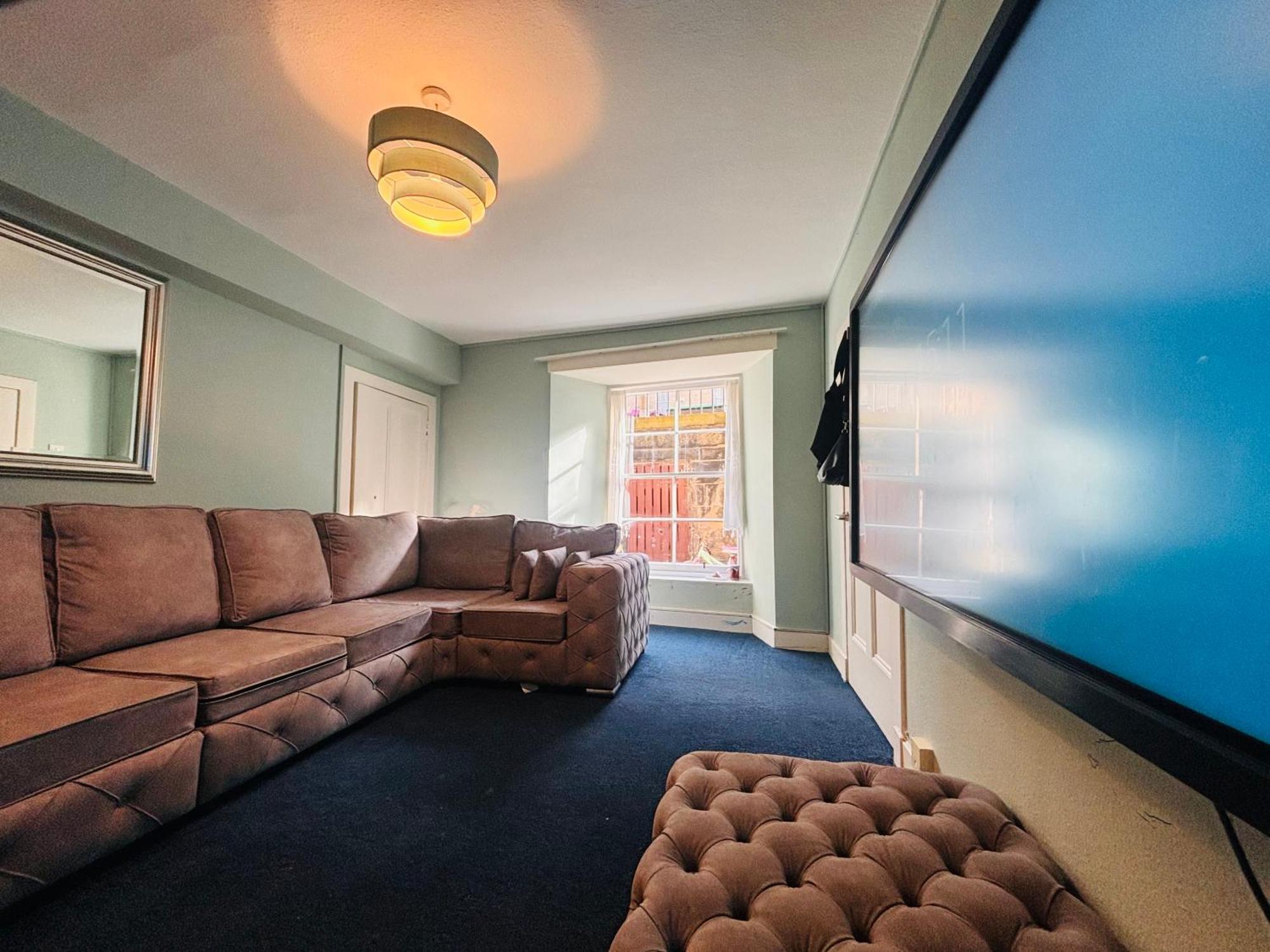 Apartment Entire Flat In Edinburgh, Center Edinburgh