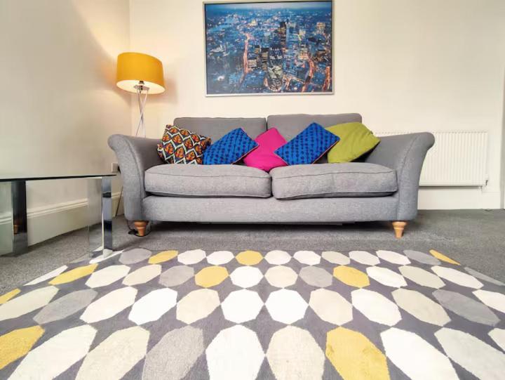 Magic Of Meadows 4 Bedroom Spacious Flat * Edinburgh