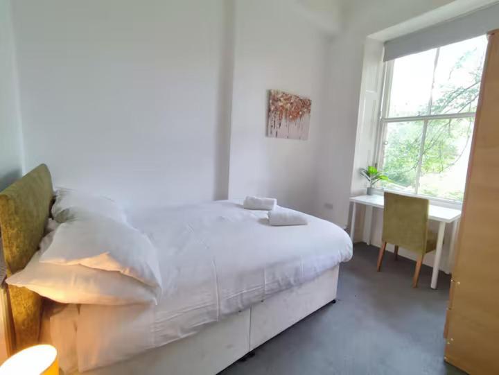 Magic Of Meadows 4 Bedroom Spacious Flat