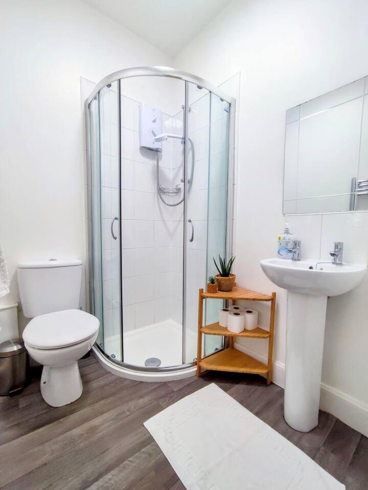 Magic Of Meadows 4 Bedroom Spacious Flat * Edinburgh