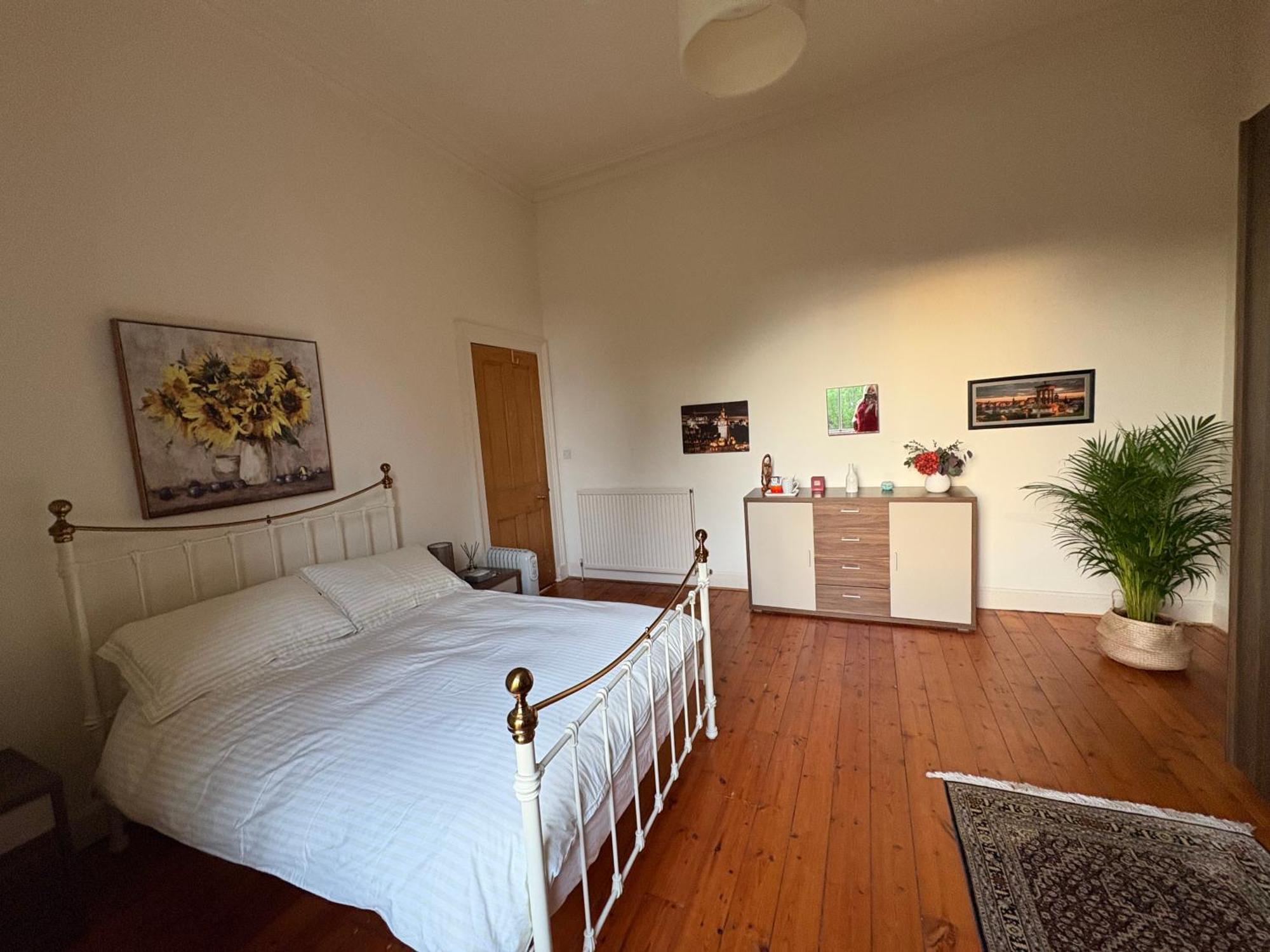 Homestay Quiet In Vibrant Bruntsfield With Private Parking *