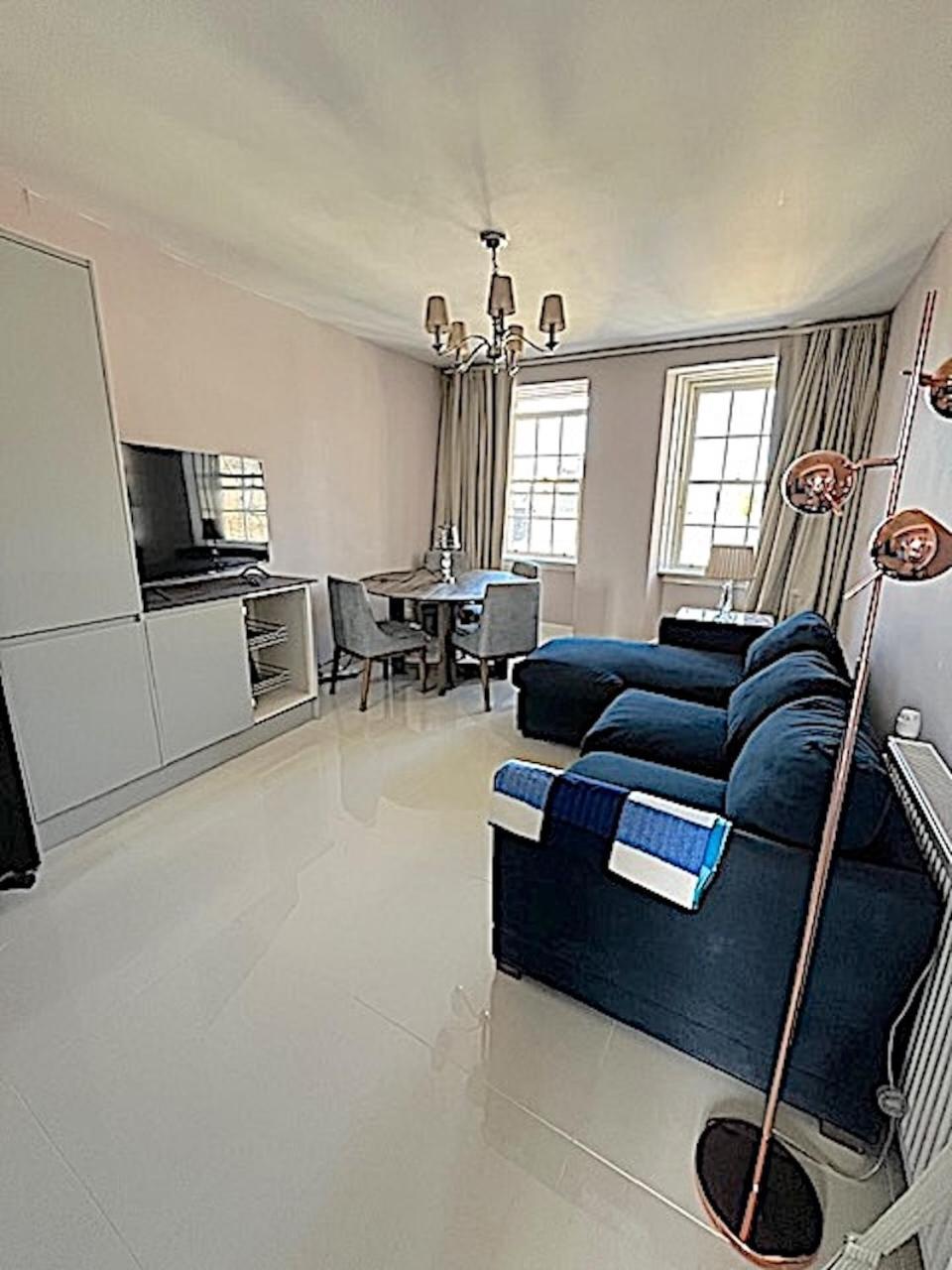 Apartment New Royal Mile Quiet Spacious And Comfortable Flat With Large Balcony And Great Views Floor No Lift