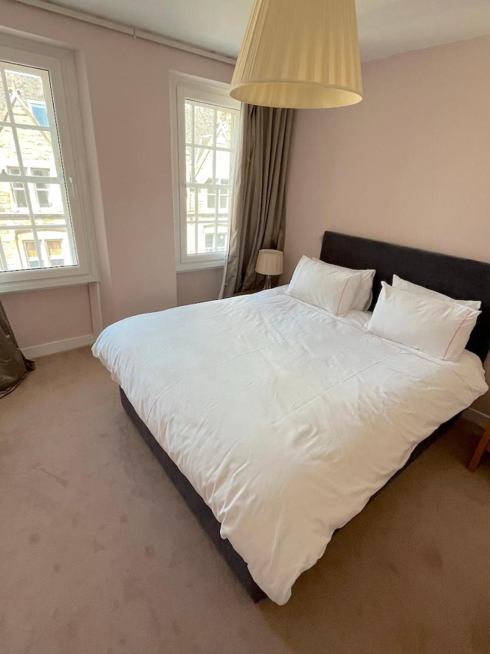 Apartment New Royal Mile Quiet Spacious And Comfortable Flat With Large Balcony And Great Views Floor No Lift *