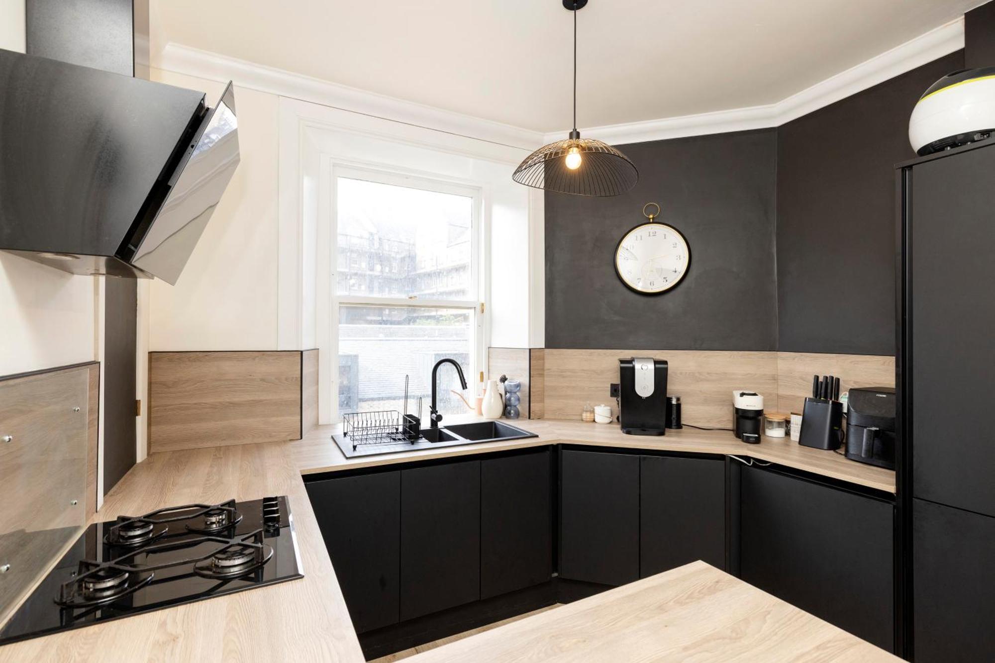 Apartment Elegant With Castle View