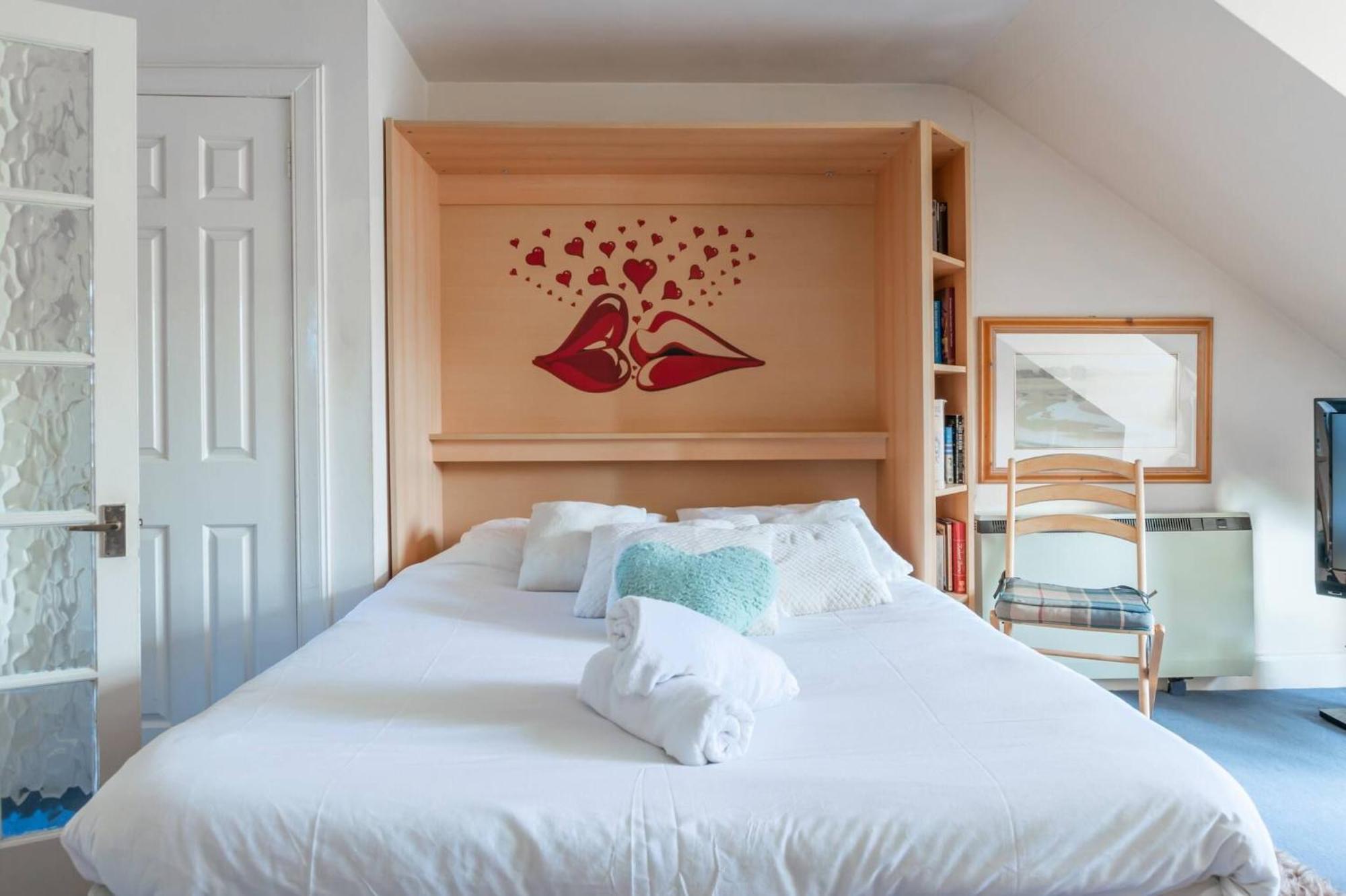 Edinburgh Apartment In The Heart Of The City Edinburgh Castle On Your Door Step *