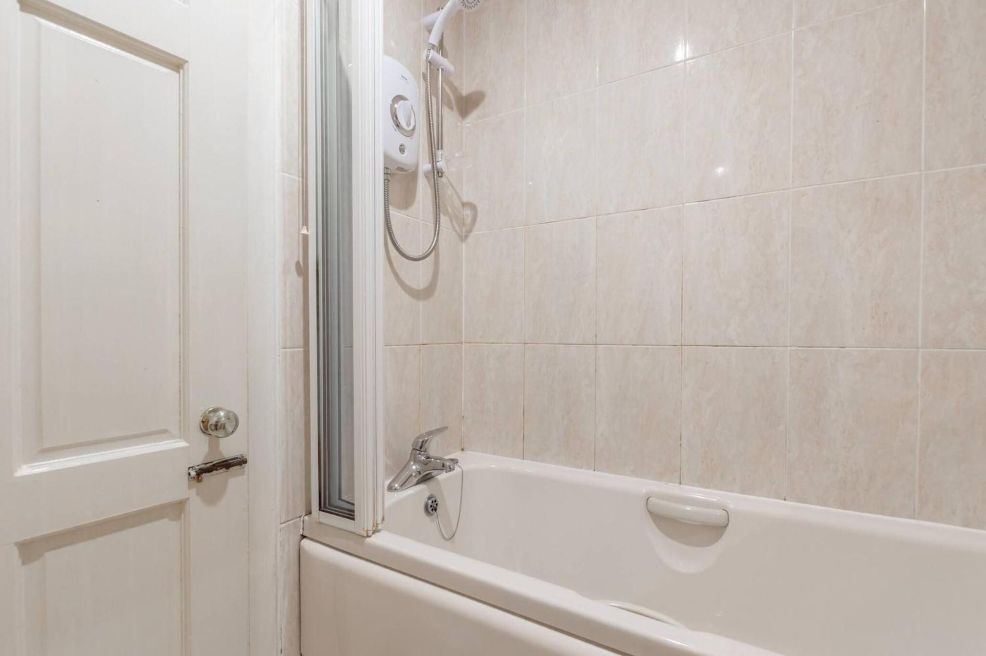Edinburgh Apartment In The Heart Of The City Edinburgh Castle On Your Door Step Apartment
