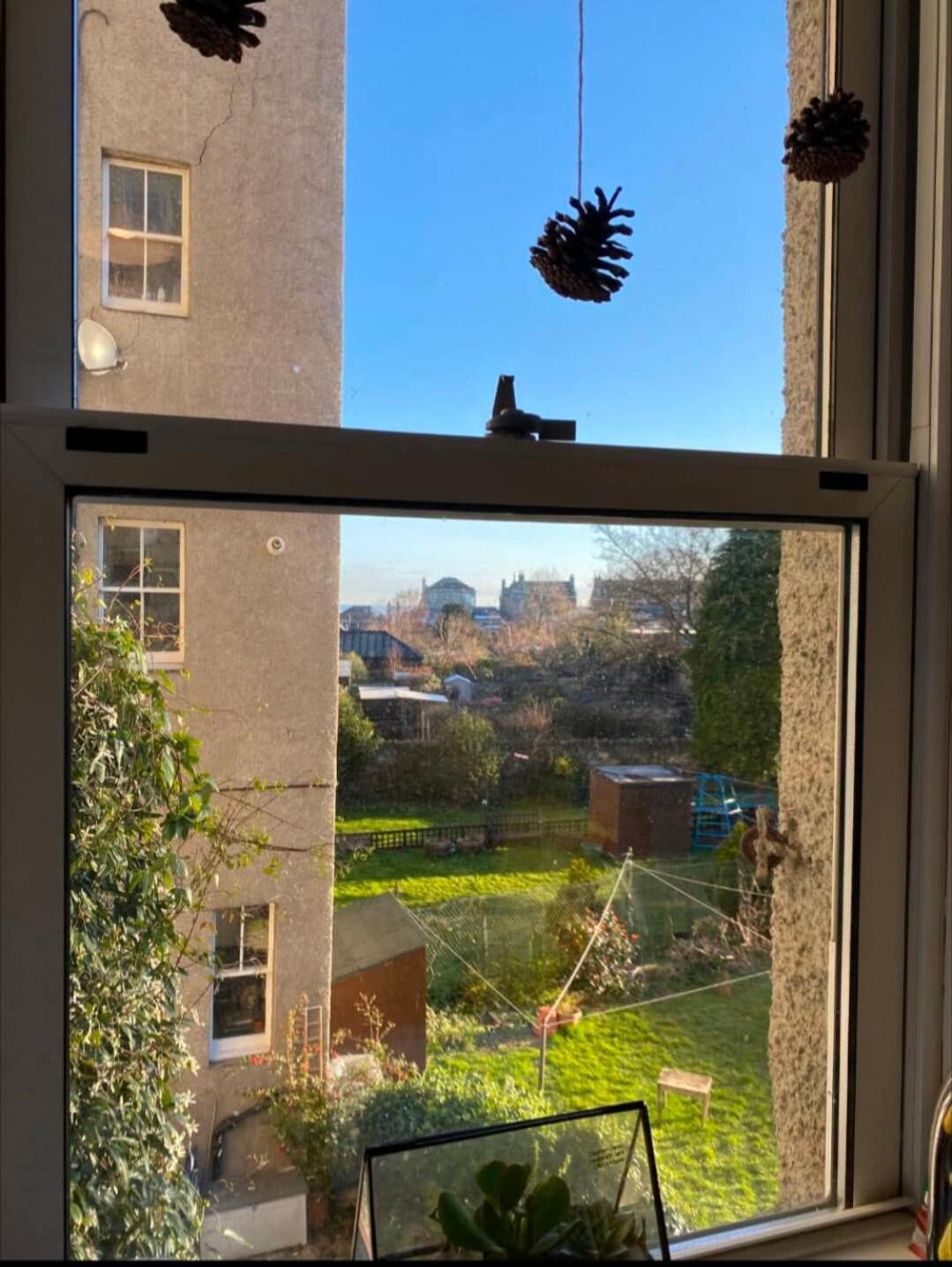 Edinburgh Seaside Apartment - Free Parking * Edinburgh