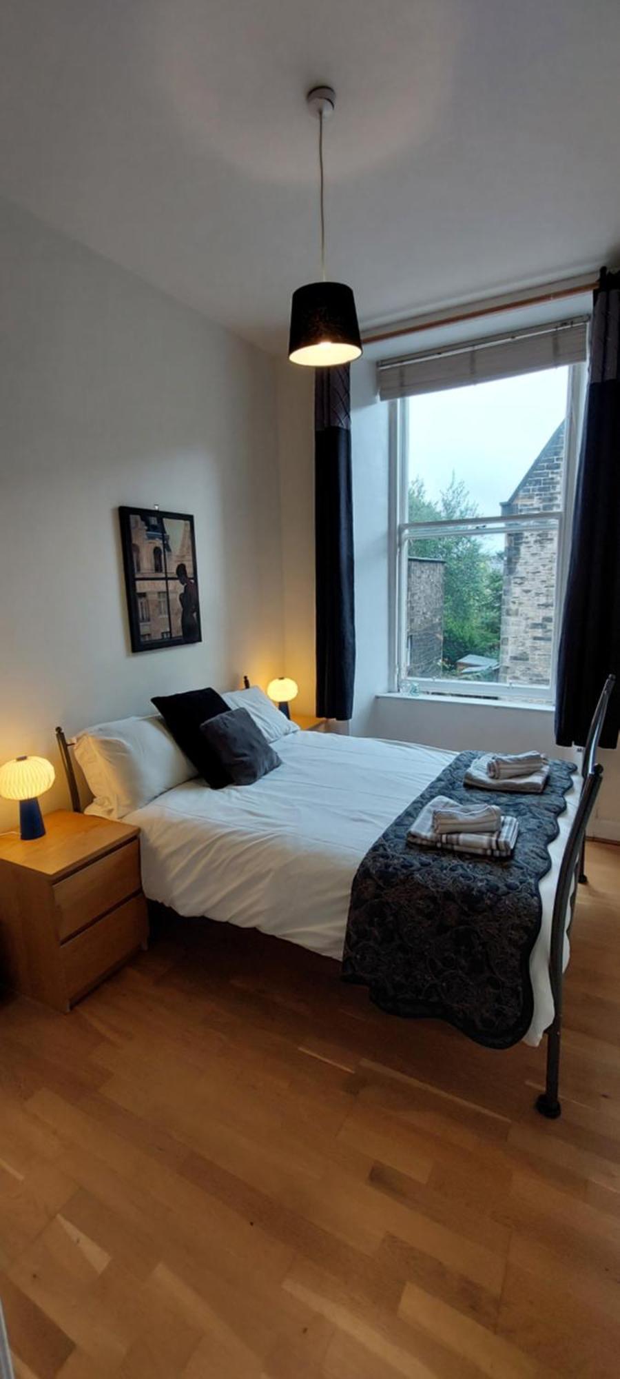 Lauriston Place - Spacious 2 Bedroom * Edinburgh