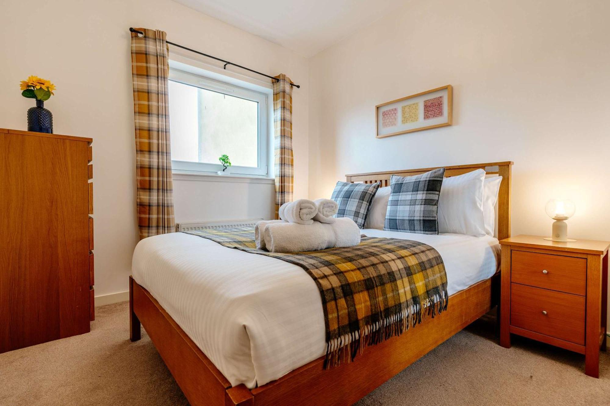 Charming 3-bed Free Parking West End Apartment Edinburgh