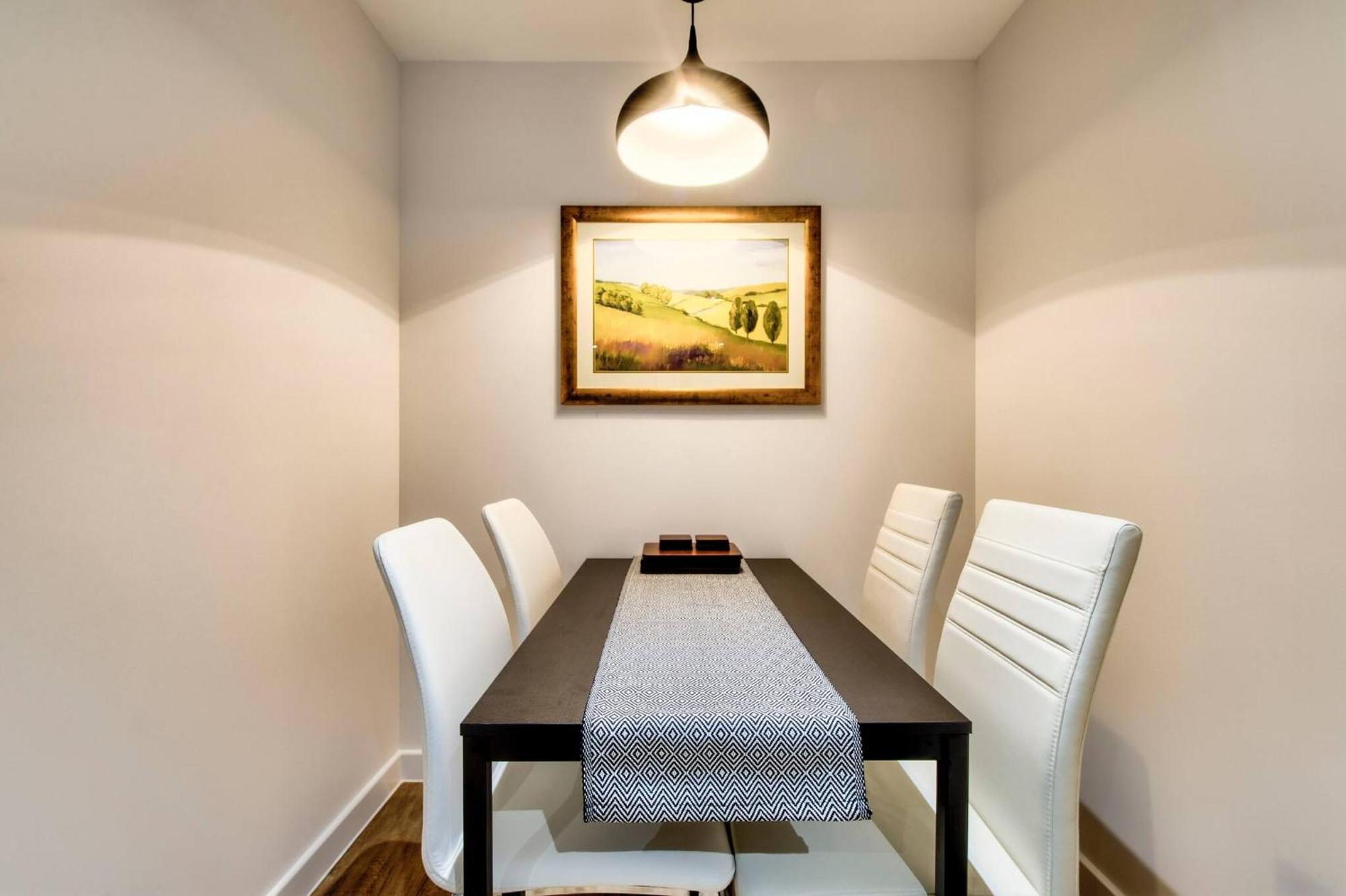 Lovely 1-bedroom Unit Near Castle Apartment Edinburgh