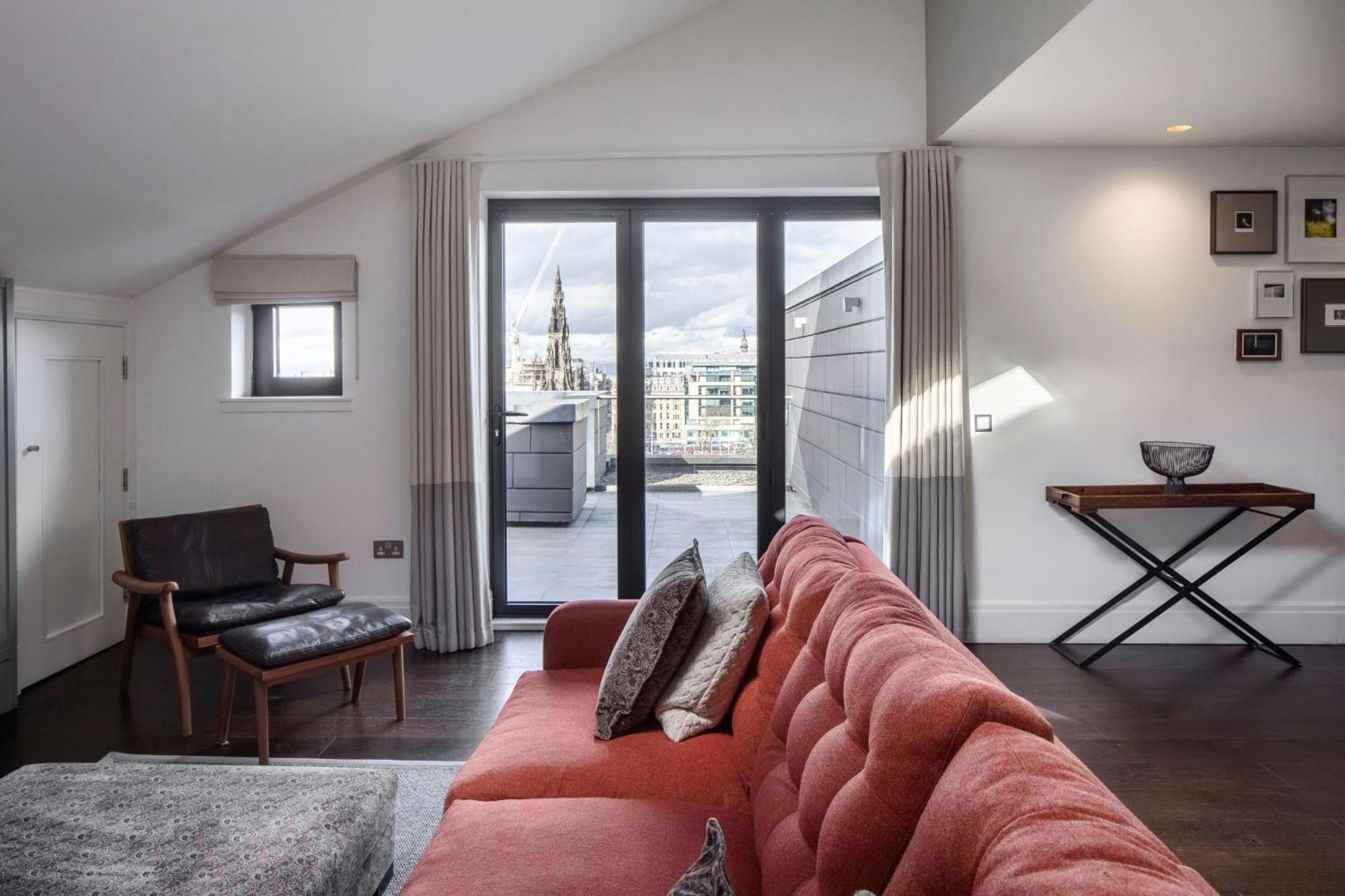 Aparthotel Old Town Chambers, Autograph Collection