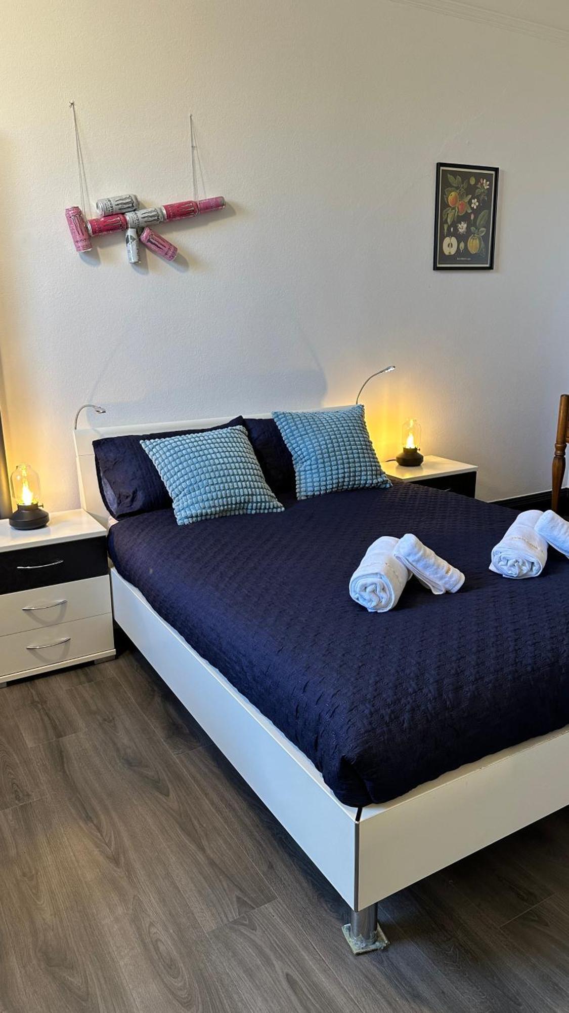 Stylish 3 Bed 2 Bath Ground Floor Main Door Flat In Marchmont