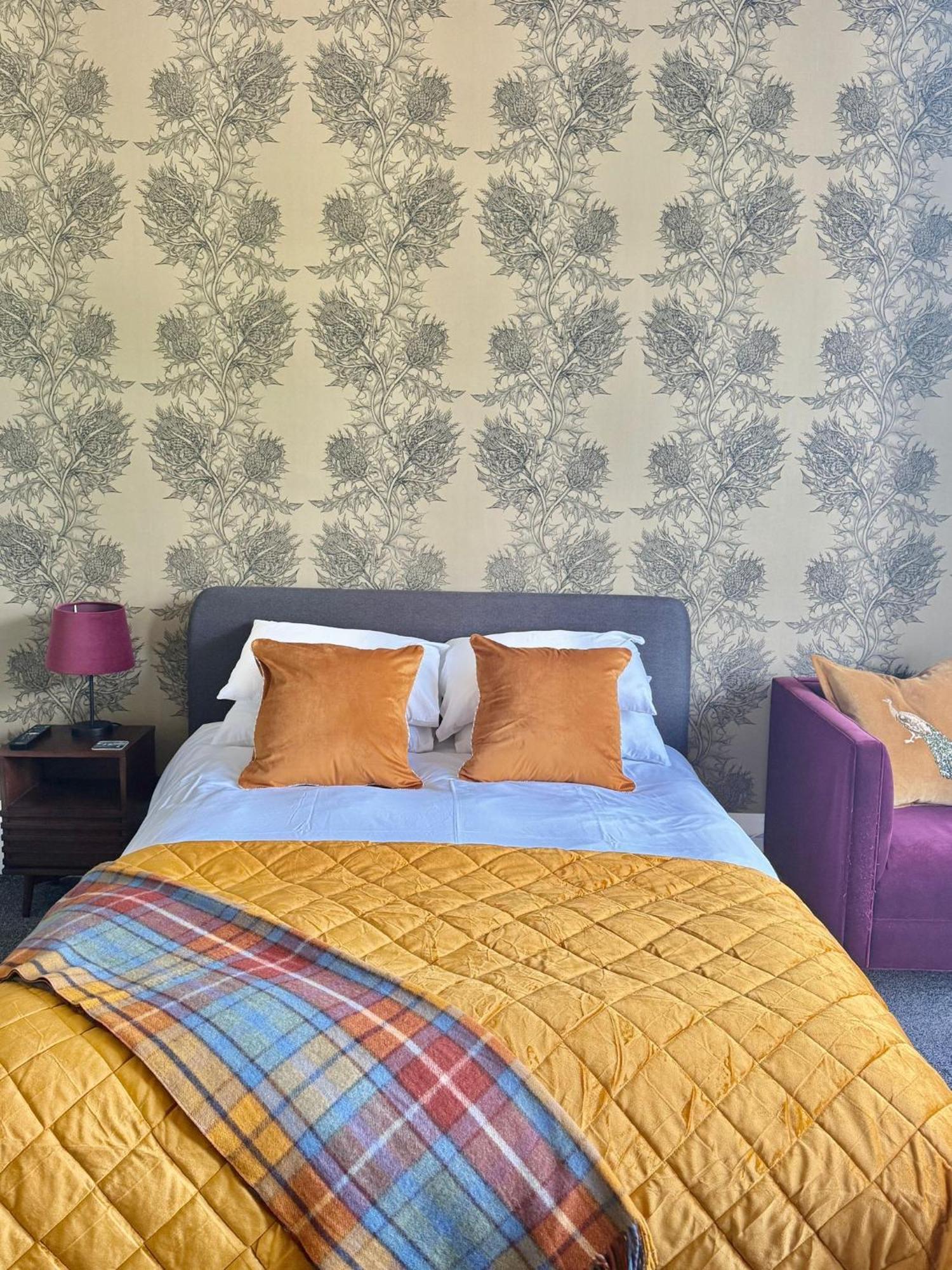 Scot Townhouse 4*