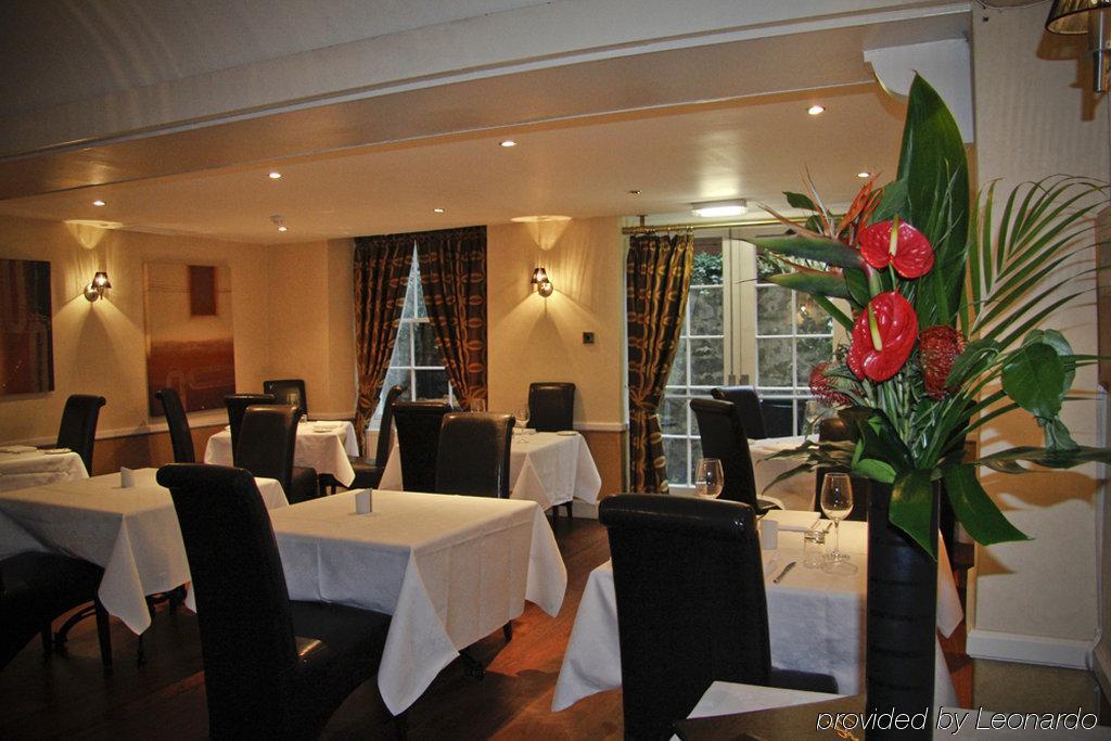 Albany Hotel