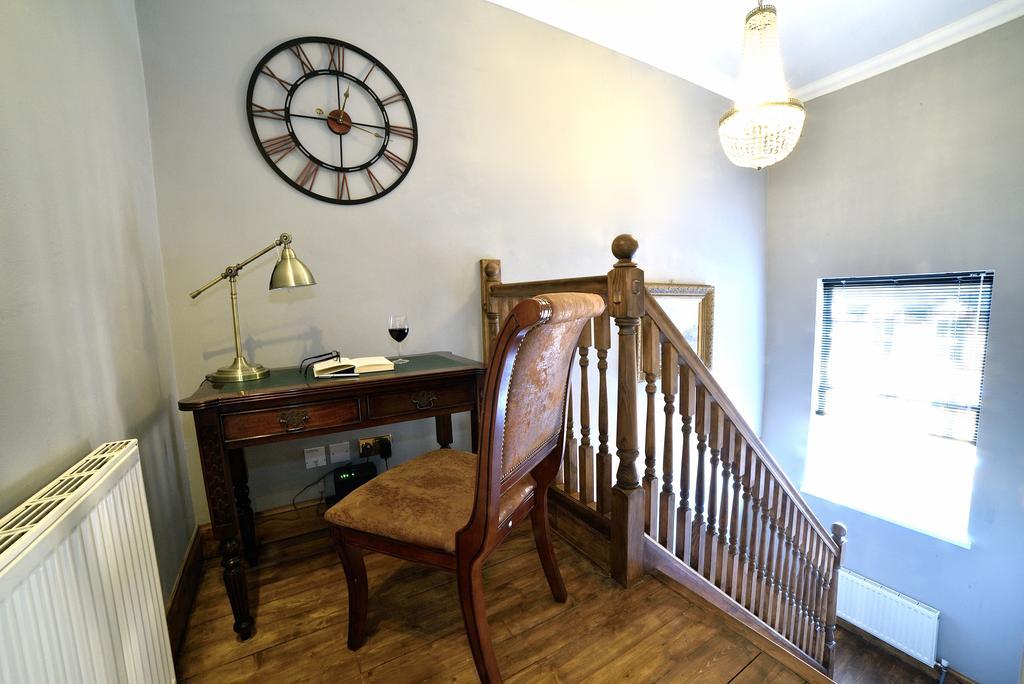 Blackfriars Apartment *