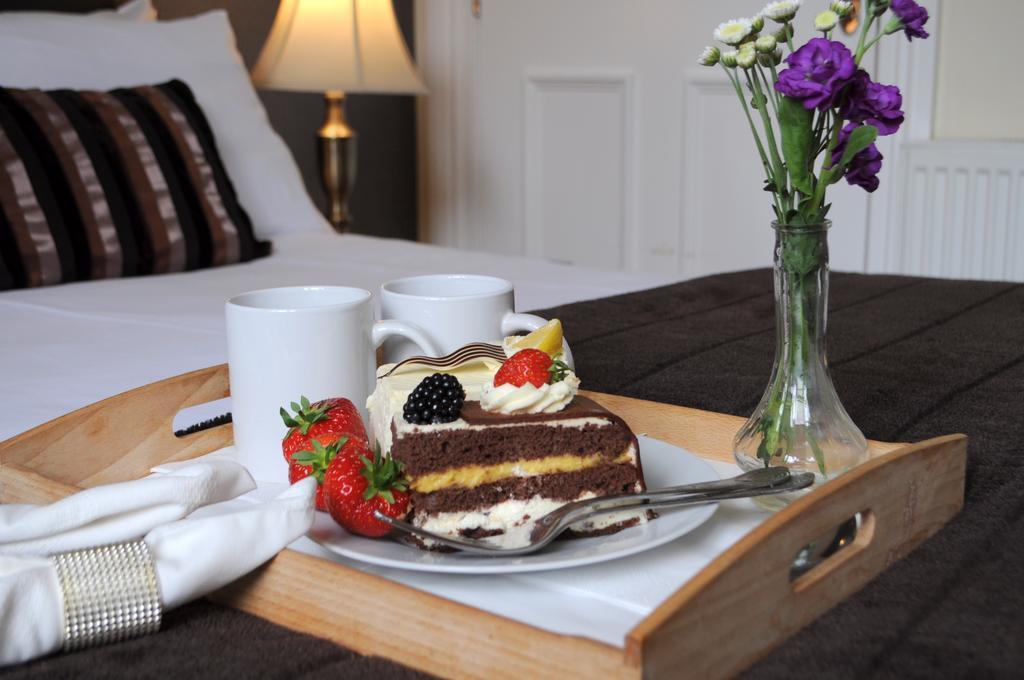 Guest house Queens 4*