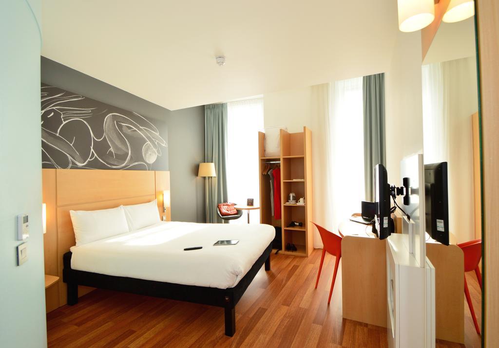 Hotel Ibis Centre South Bridge - Royal Mile EDI