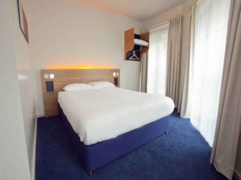 Hotel Travelodge Waterloo Place