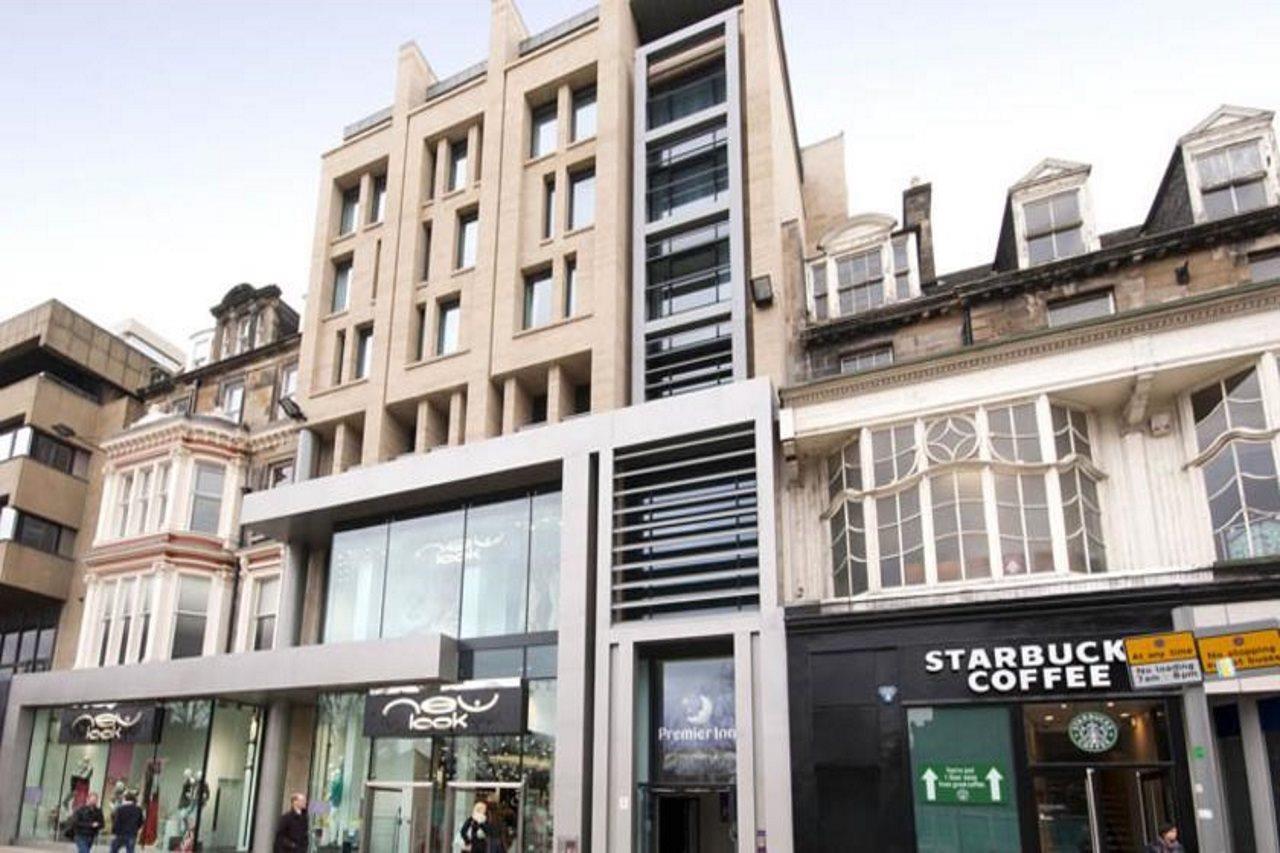 Premier Inn Edinburgh Princes Street Edinburgh