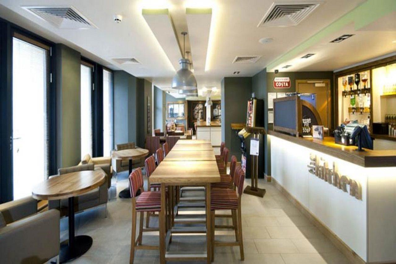 Premier Inn Edinburgh Princes Street Edinburgh