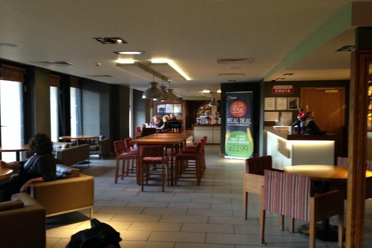 Hotel Premier Inn Edinburgh Princes Street