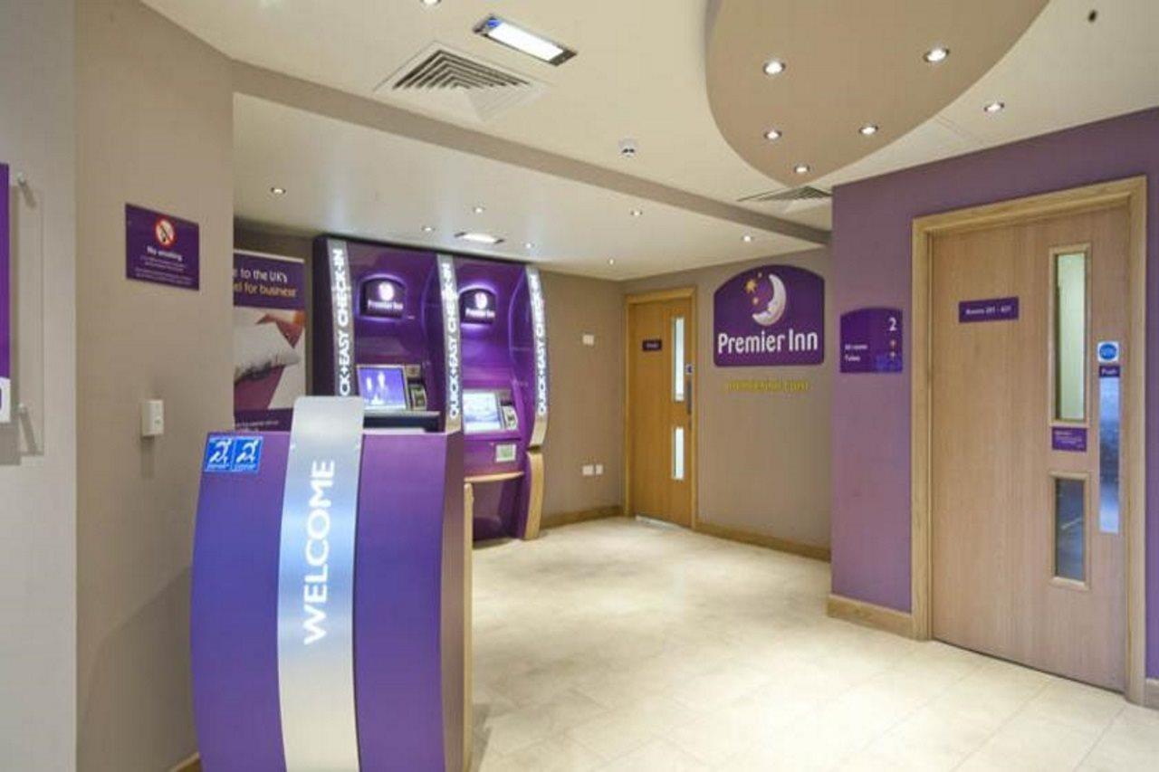 Hotel Premier Inn Edinburgh Princes Street 3*