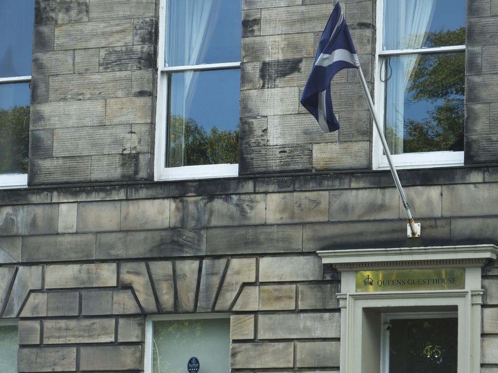 Queens Guest house