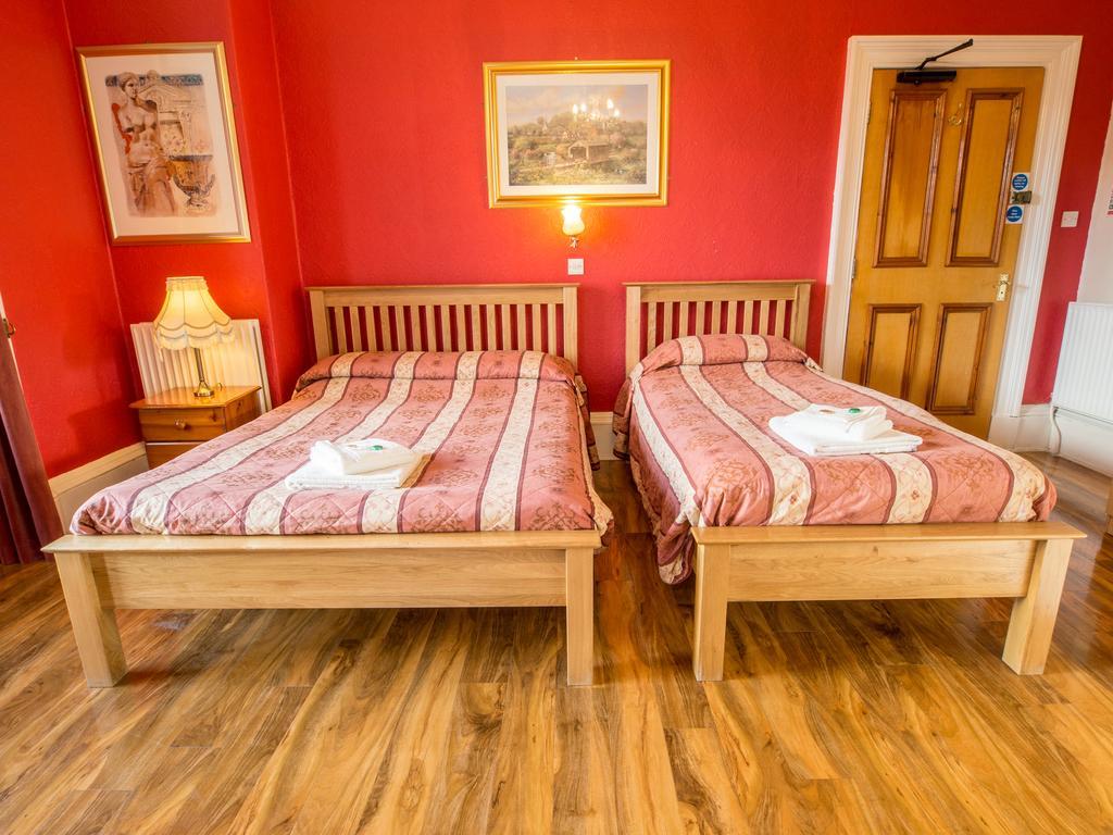 Corstorphine Hotel 3*