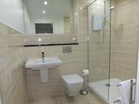 Lochrin Apartment