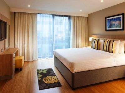 By Marriott 4* Edinburgh