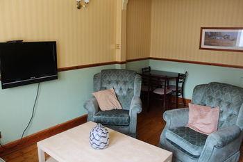 City Centre Apartment Lochrin Edinburgh