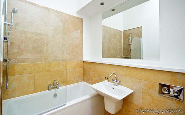 Staycity West End 4* Edinburgh