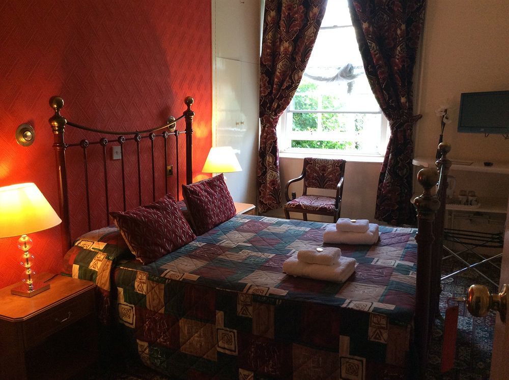 Guest house Atlas