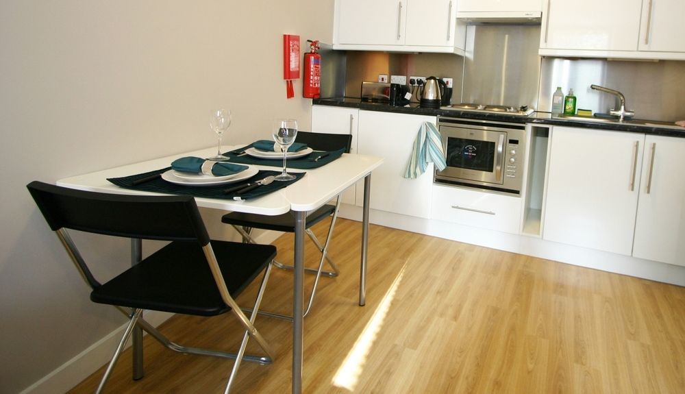 Apartment Panmure Court