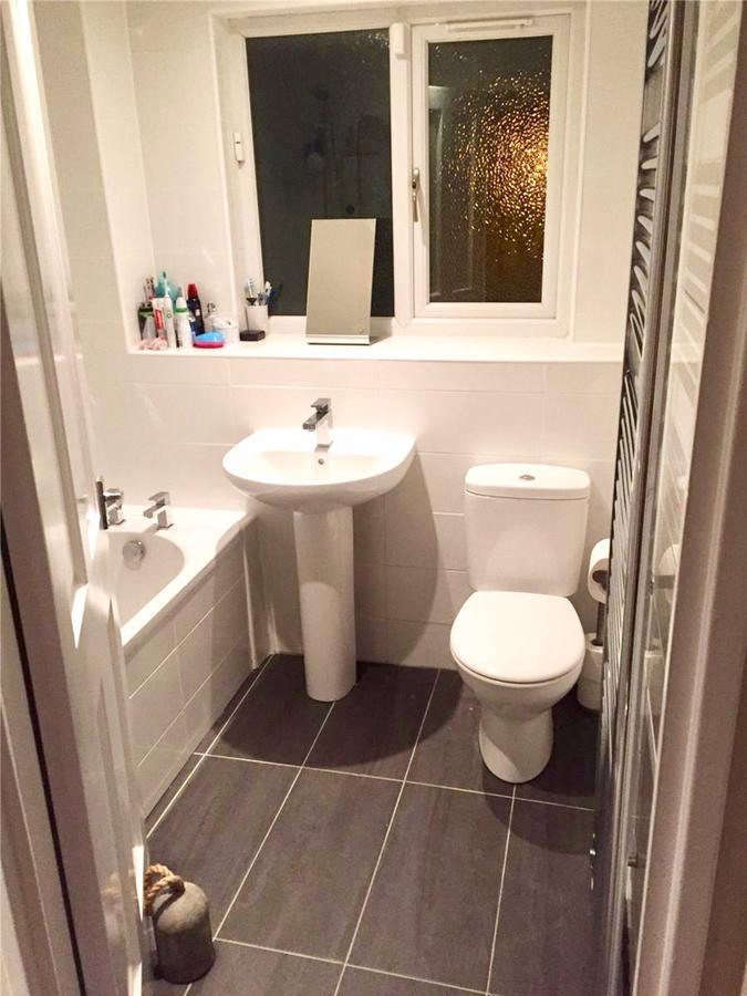Apartment 2 Bedroom House In Haymarket Accommodates 4