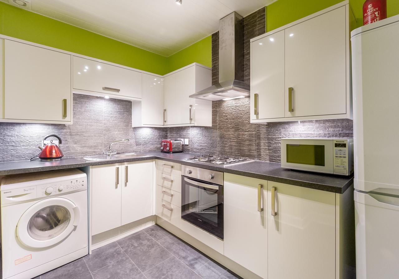 The Dundas Street Residence Apartment *