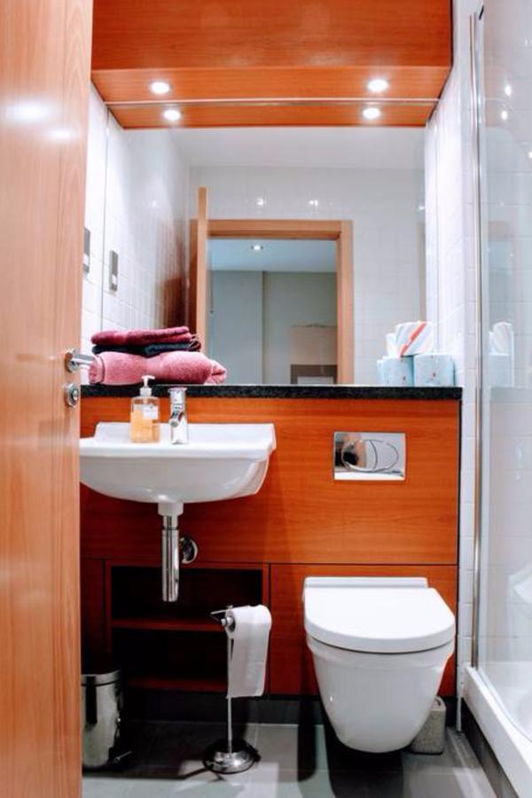 Apartment 2 Bedroom With Sea View Sleeps 4 *