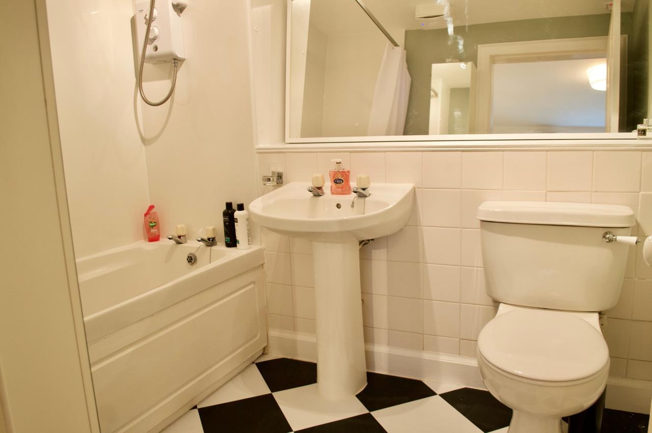 2 Bedroom Garden Flat In Bruntsfield Edinburgh