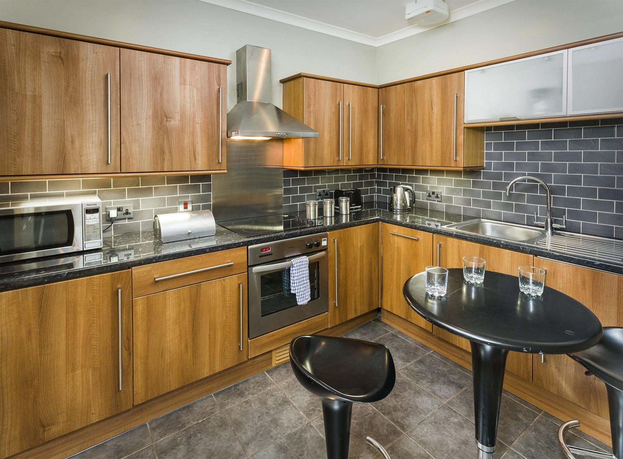 Nicolson Aparthotel