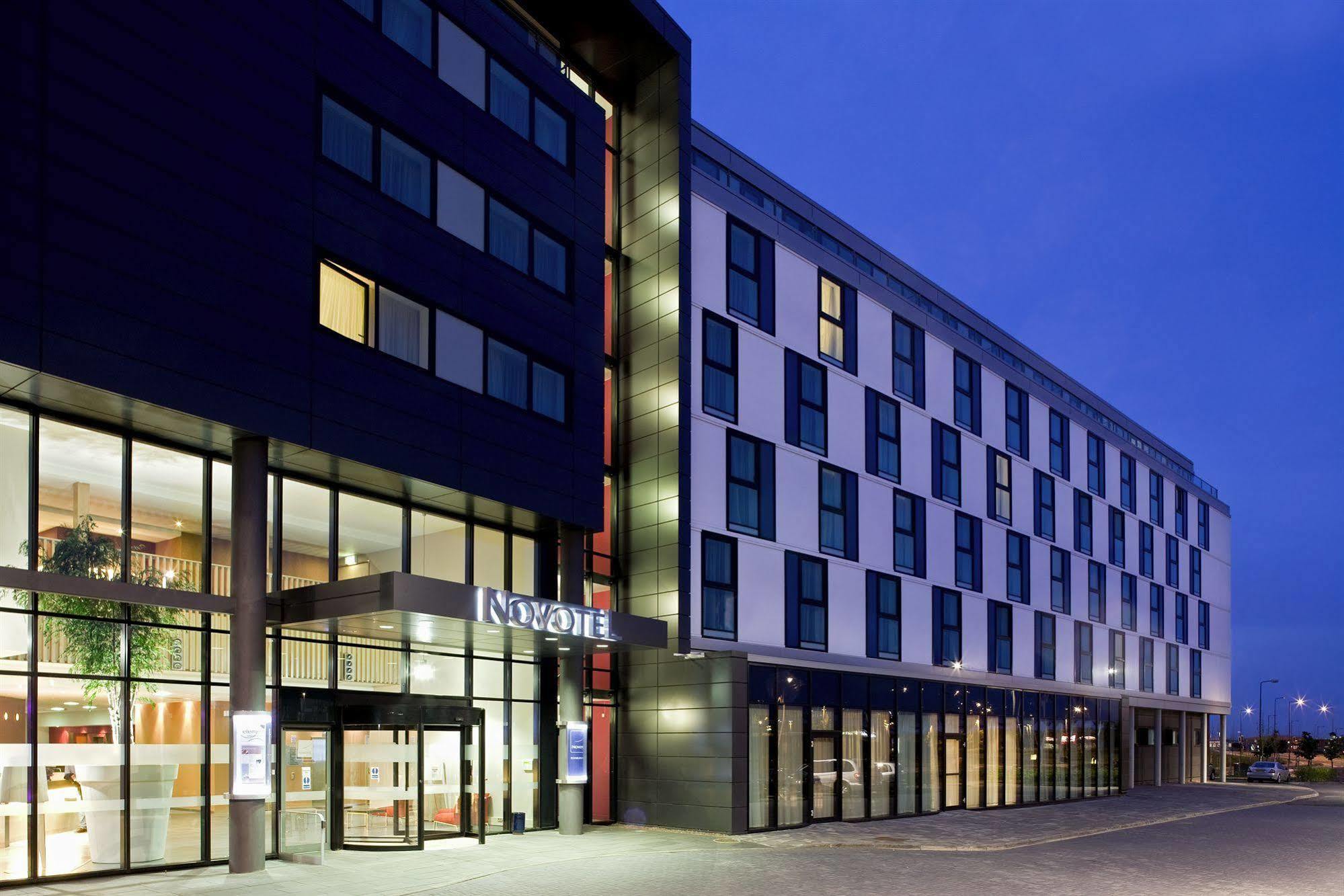 Novotel Park 4* Edinburgh