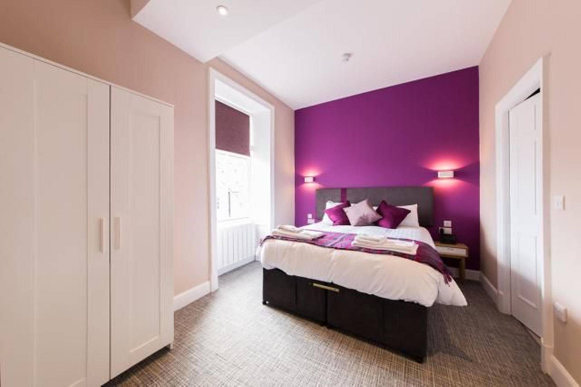 The Spires Apartment Edinburgh